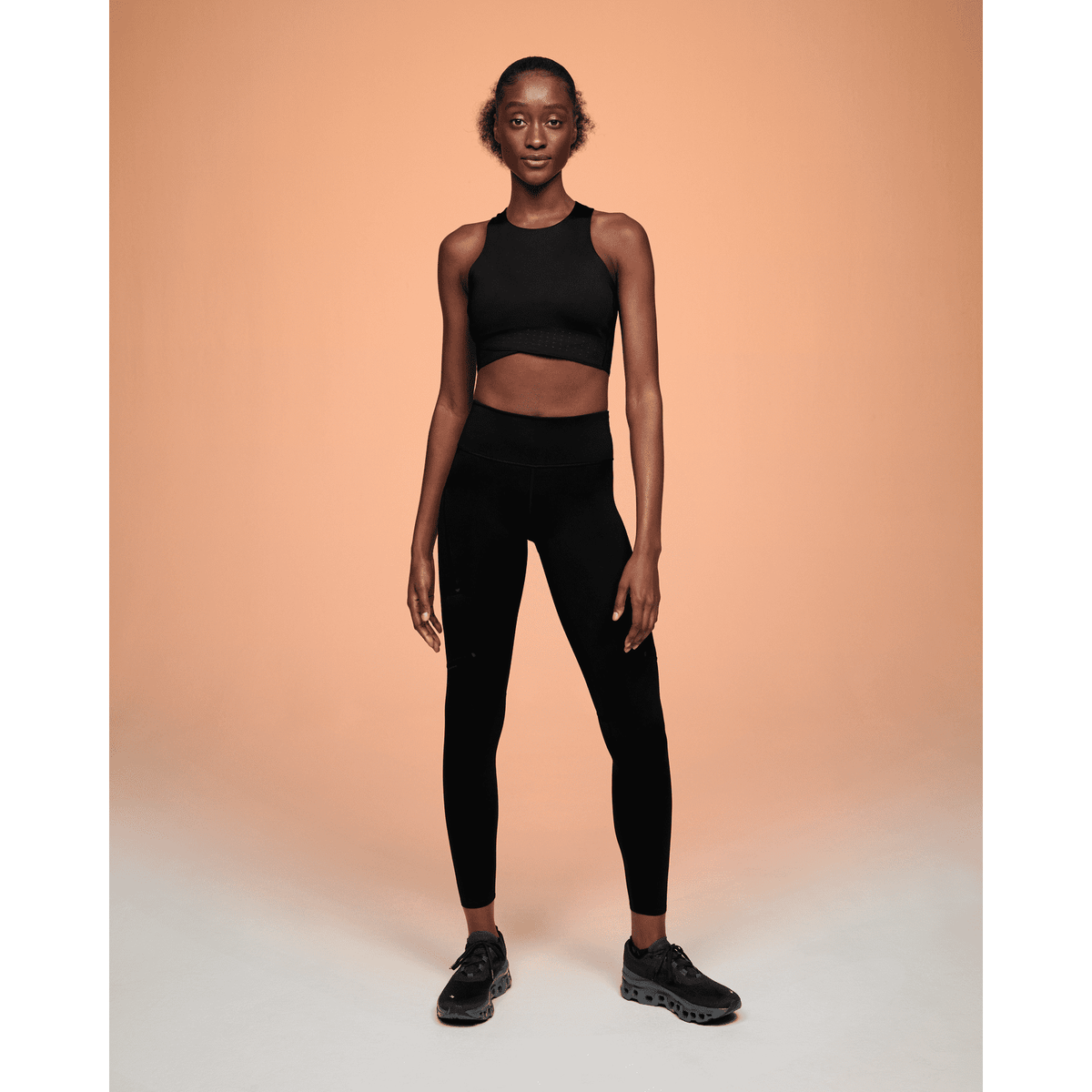 ON Race Crop Womens APPAREL - Womens Crops BLACK/ECLIPSE