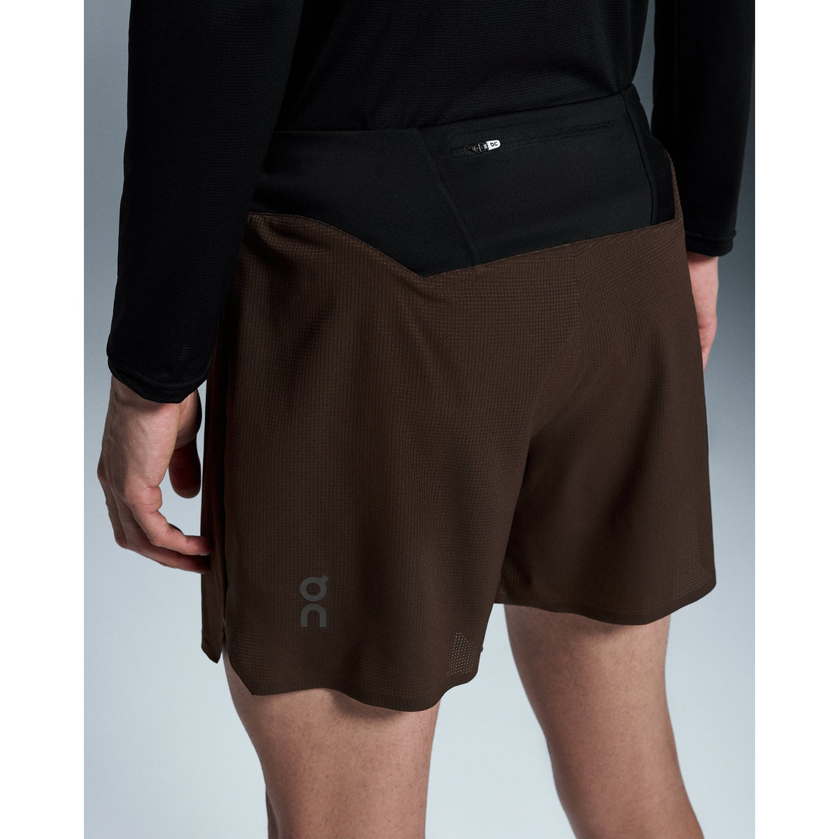ON 5" Lightweight Shorts Mens APPAREL - Mens Shorts