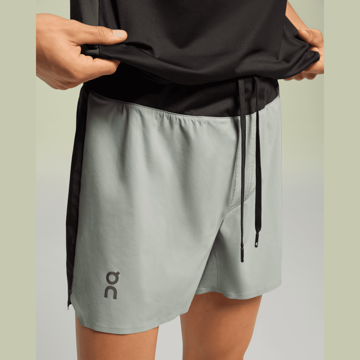 ON 5" Lightweight Shorts Mens APPAREL - Mens Shorts
