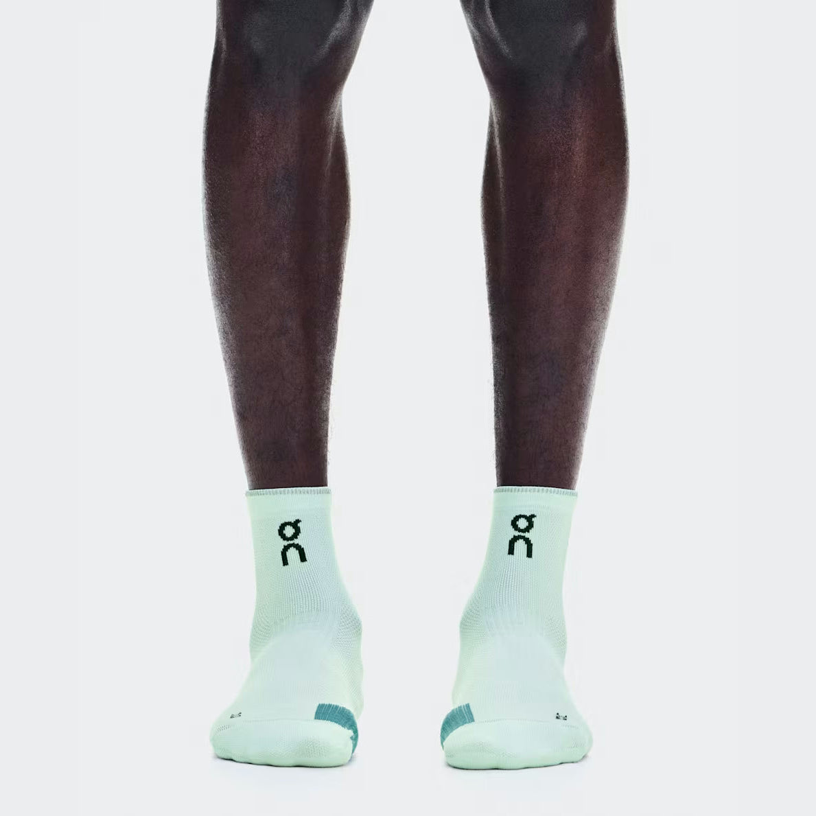 ON Performance Run Mid Sock Unisex - GEAR - Socks