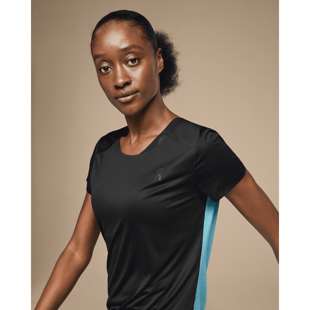 ON Performance Tee Womens APPAREL - Womens T-Shirts