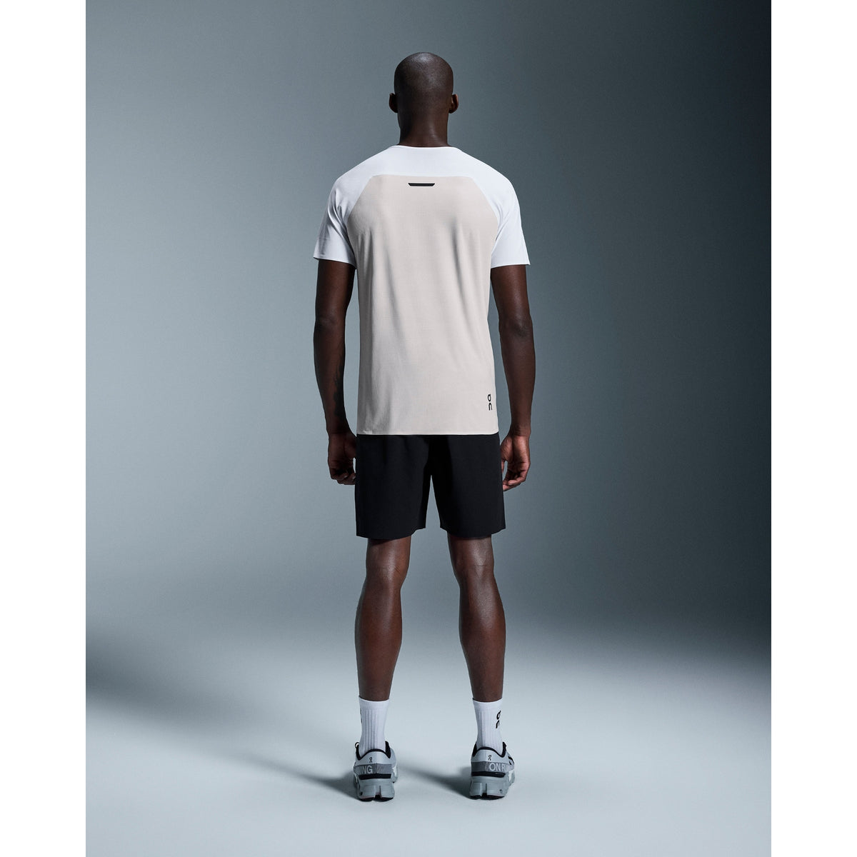 ON Performance-T Mens APPAREL - Mens T-Shirts