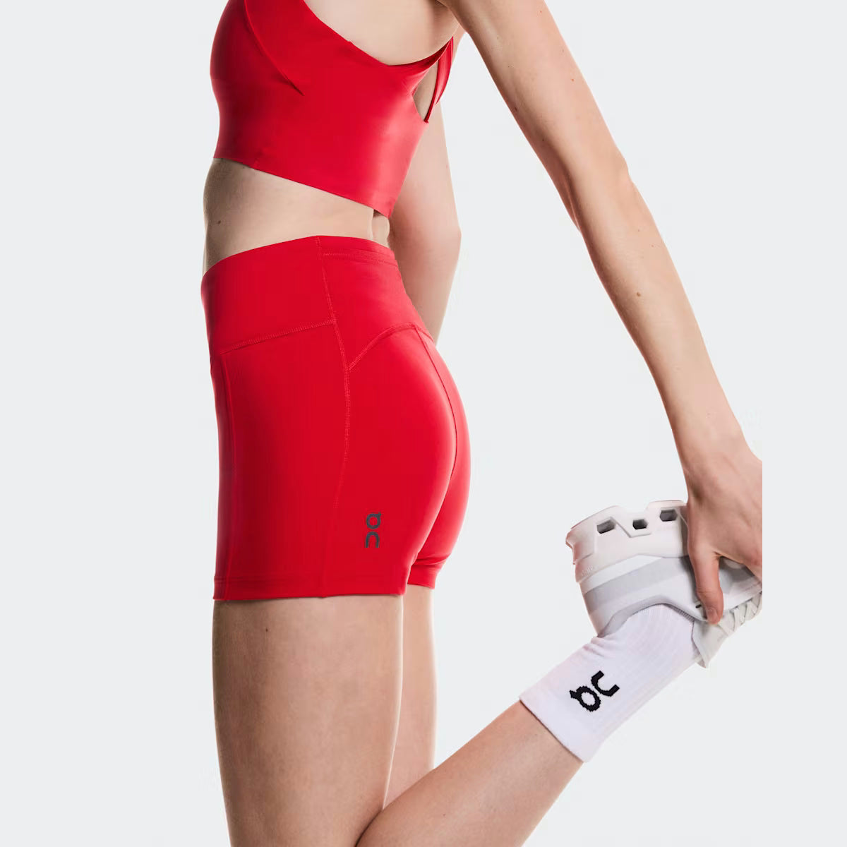 ON Womens 3" Performance Tights APPAREL - Womens Tights