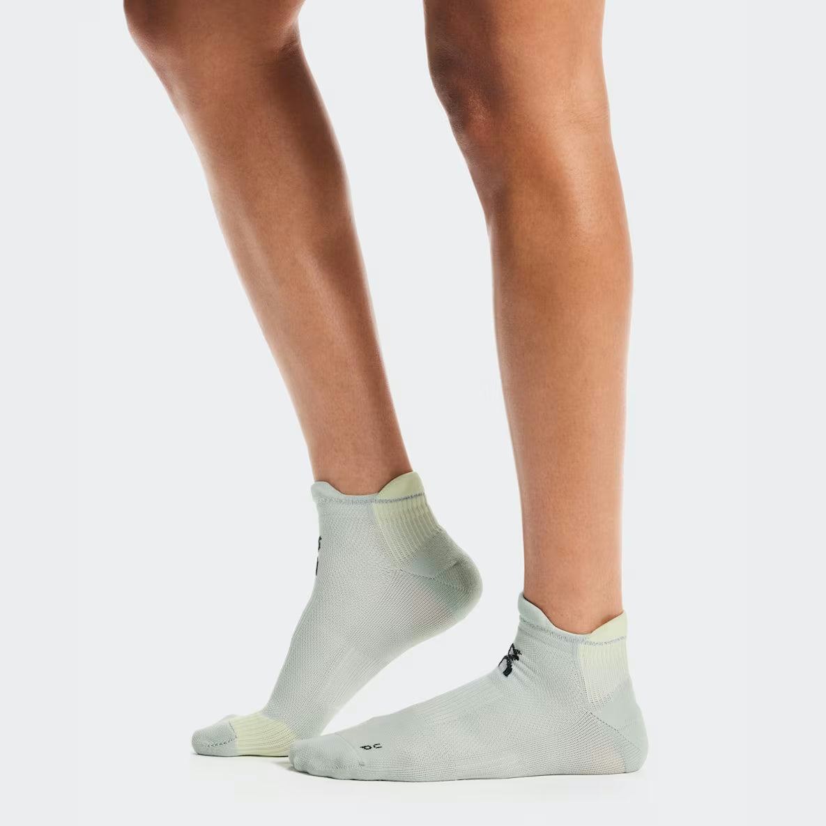 ON Performance Run Low Sock Unisex GEAR - Socks