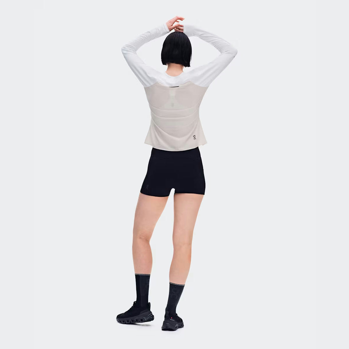 ON Performance Long-T Womens