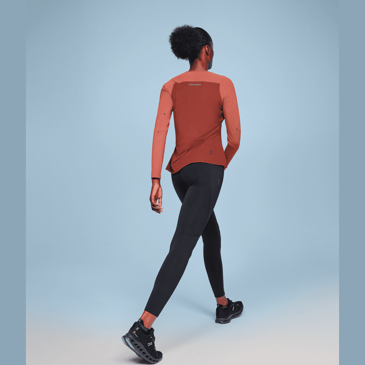 ON Performance Long-T Womens APPAREL - Womens Long Sleeve Tops