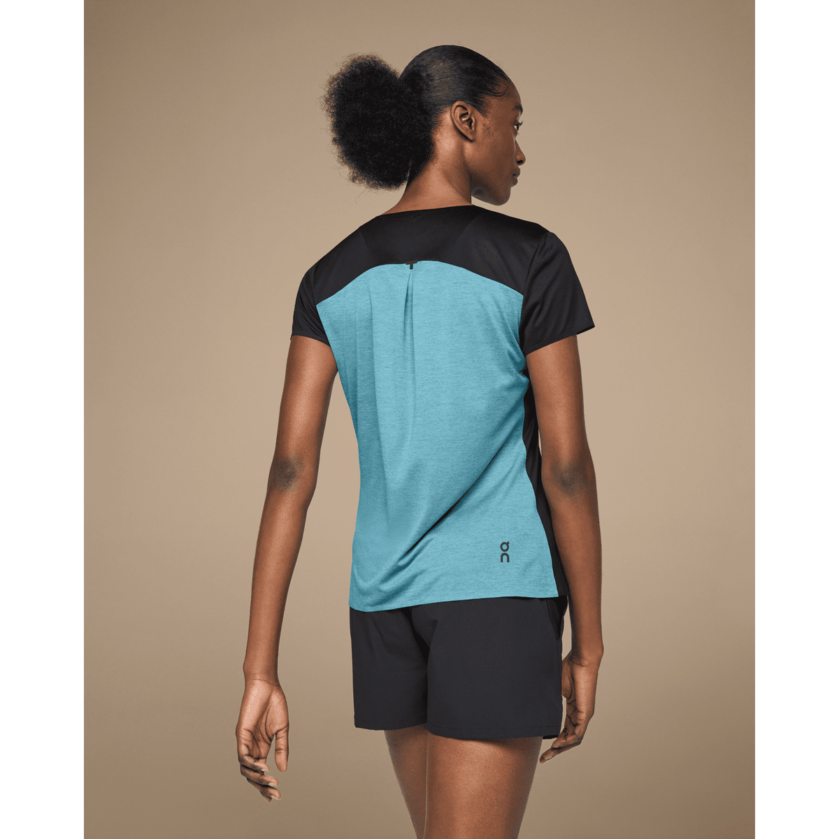ON Performance Tee Womens APPAREL - Womens T-Shirts
