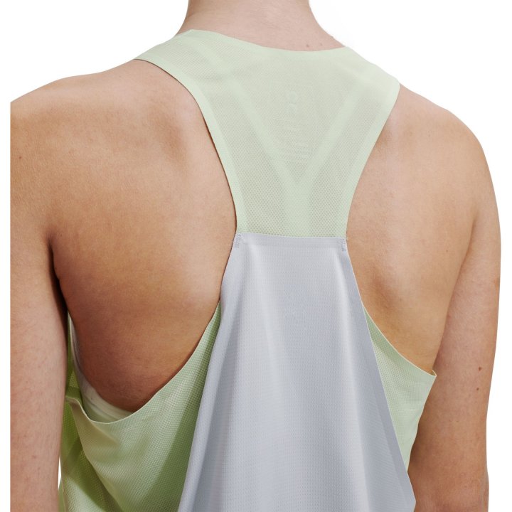 ON Tank-Tee Womens APPAREL - Womens Tanks