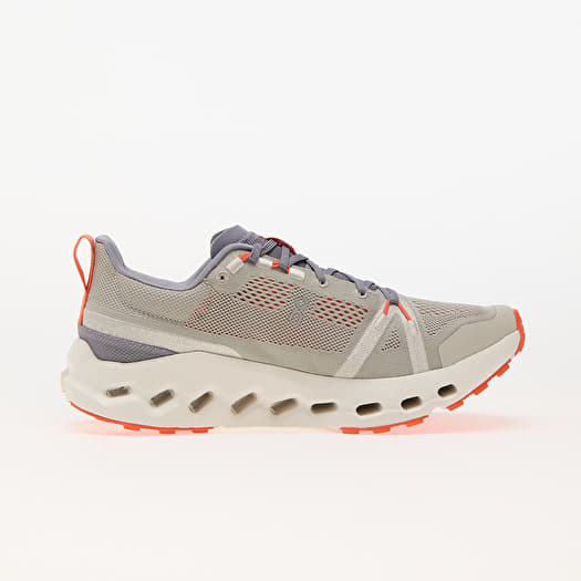 ON Cloudsurfer Trail Womens FOOTWEAR - Womens Trail FOSSIL/IVORY