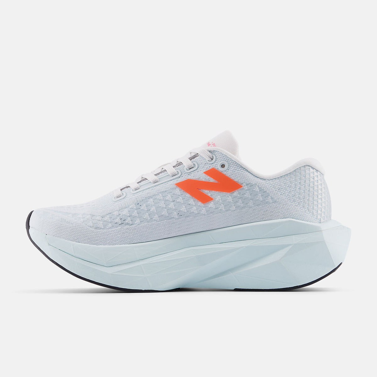 NEW BALANCE FuelCell SuperComp Trainer v3 Womens FOOTWEAR - Womens Carbon Plate