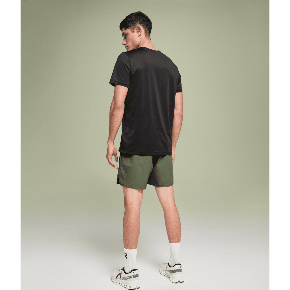 ON Essential Shorts Mens APPAREL - Mens Shorts
