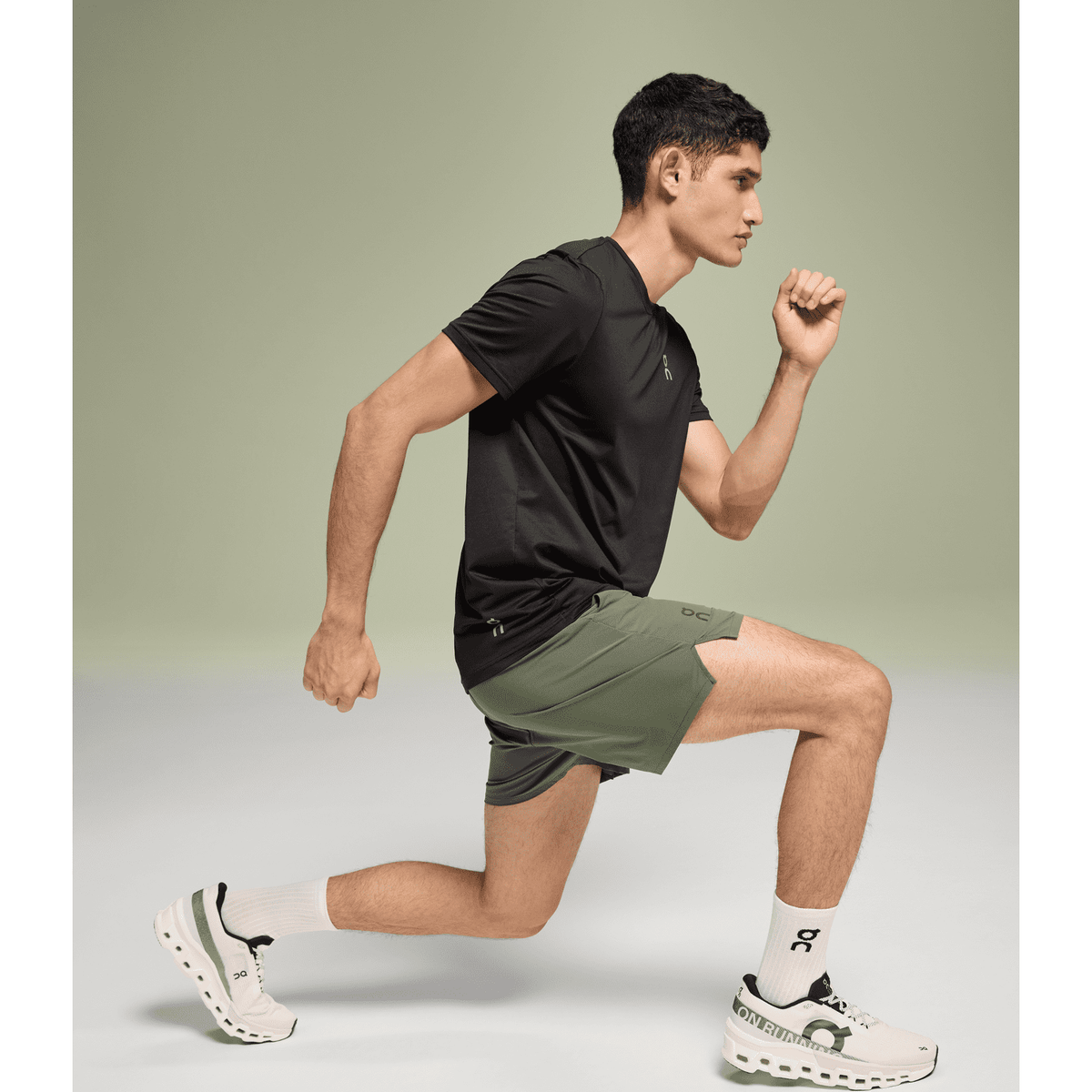 ON Essential Shorts Mens APPAREL - Mens Shorts