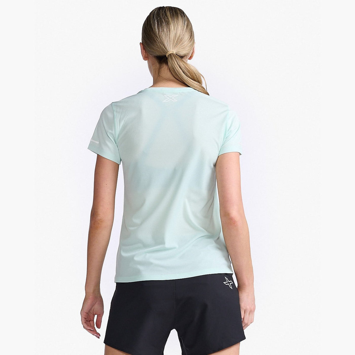 2XU Aero Tee Womens APPAREL - Womens T-Shirts 