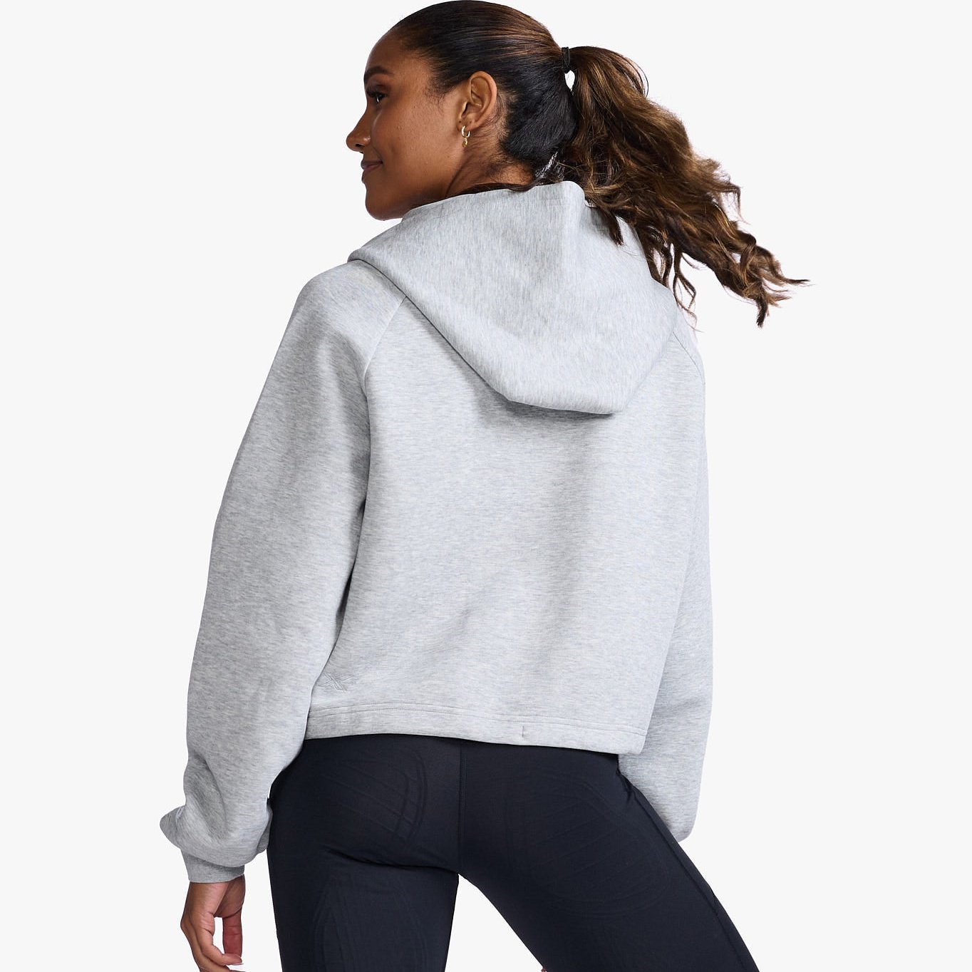 2XU Form Crop Hoodie Womens APPAREL - Womens Hoody GREY MARLE/ WHITE