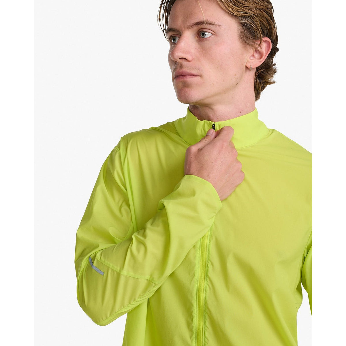 2XU Light Speed Ultralight Jacket Mens APPAREL - Mens Jackets 