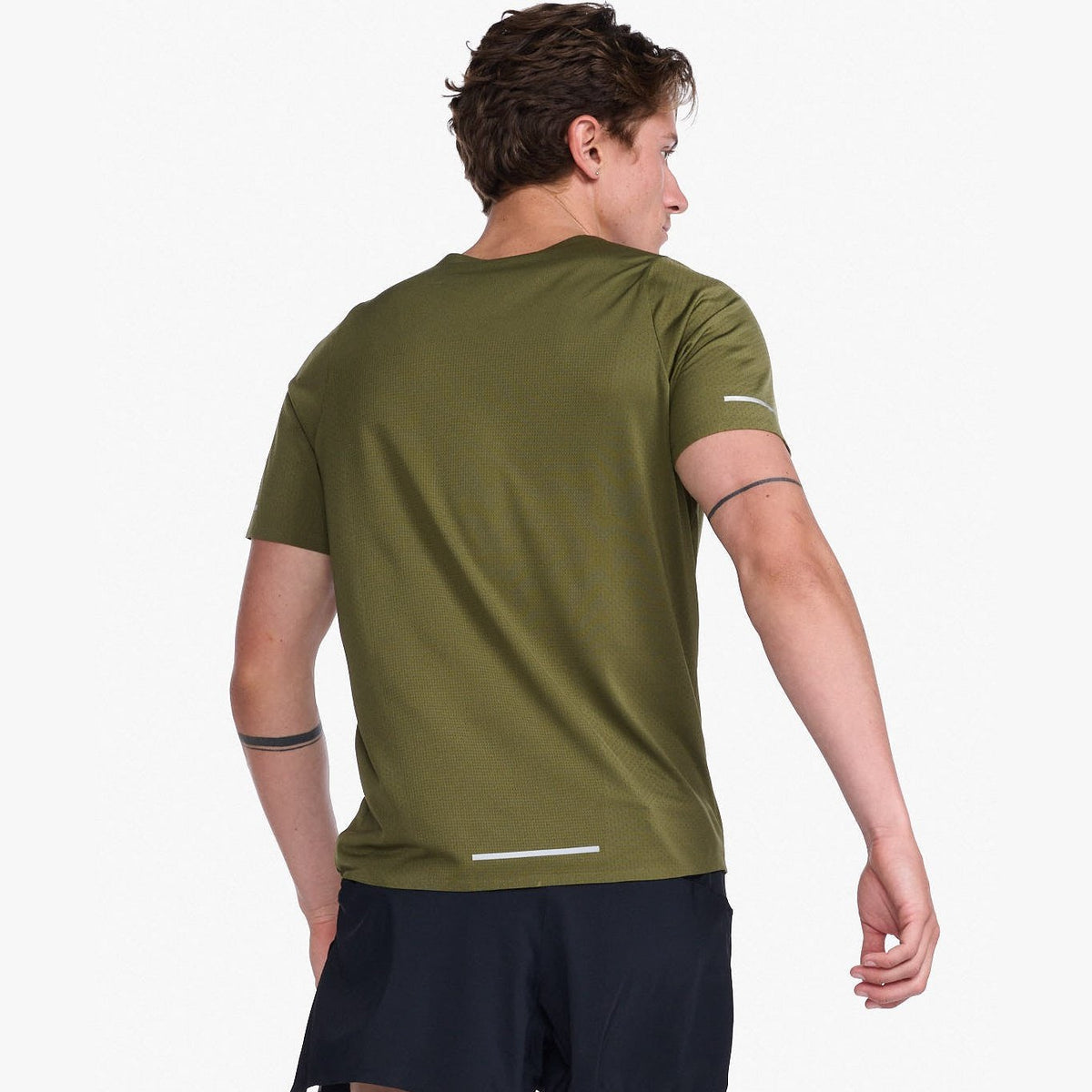 2XU Light Speed Tech Tee Mens APPAREL - Mens T-Shirts 