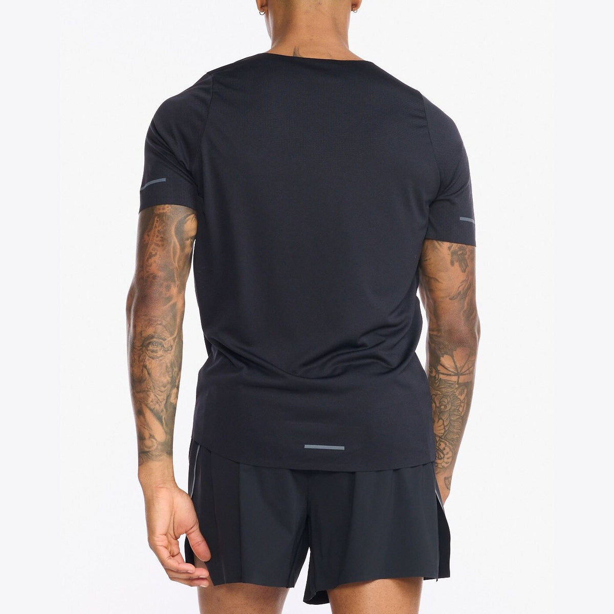 2XU Light Speed Tech Tee Mens APPAREL - Mens T-Shirts 