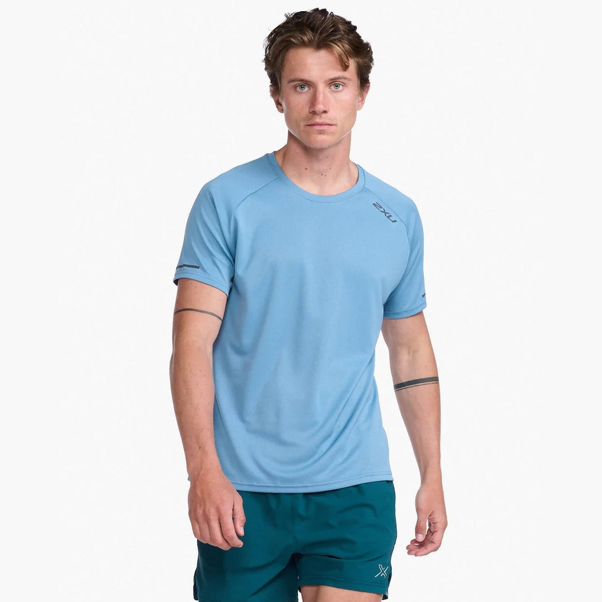 2XU Aero Tee Mens APPAREL - Mens T-Shirts SHADOW/BLACK REFLECTIVE