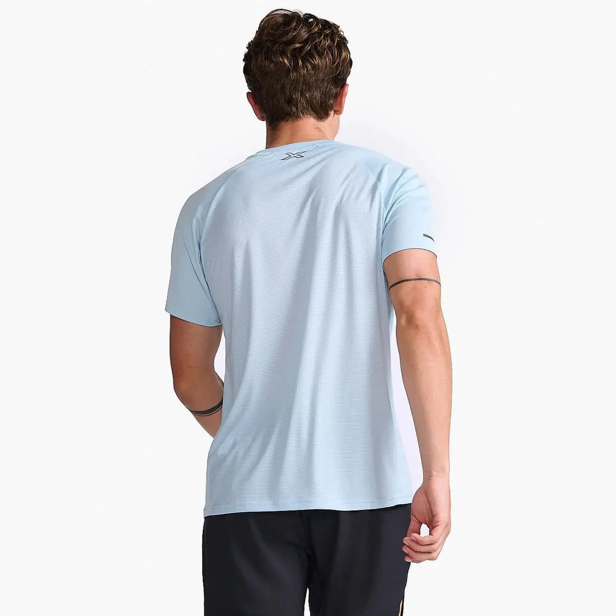 2XU Aero Tee Mens APPAREL - Mens T-Shirts 