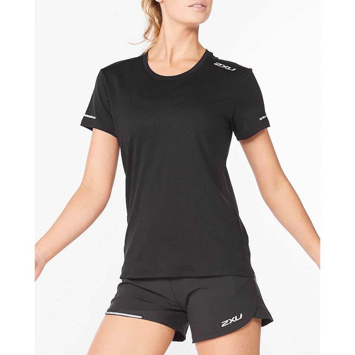 2XU Aero Tee Womens APPAREL - Womens T-Shirts BLACK/SILVER REFLECTIVE
