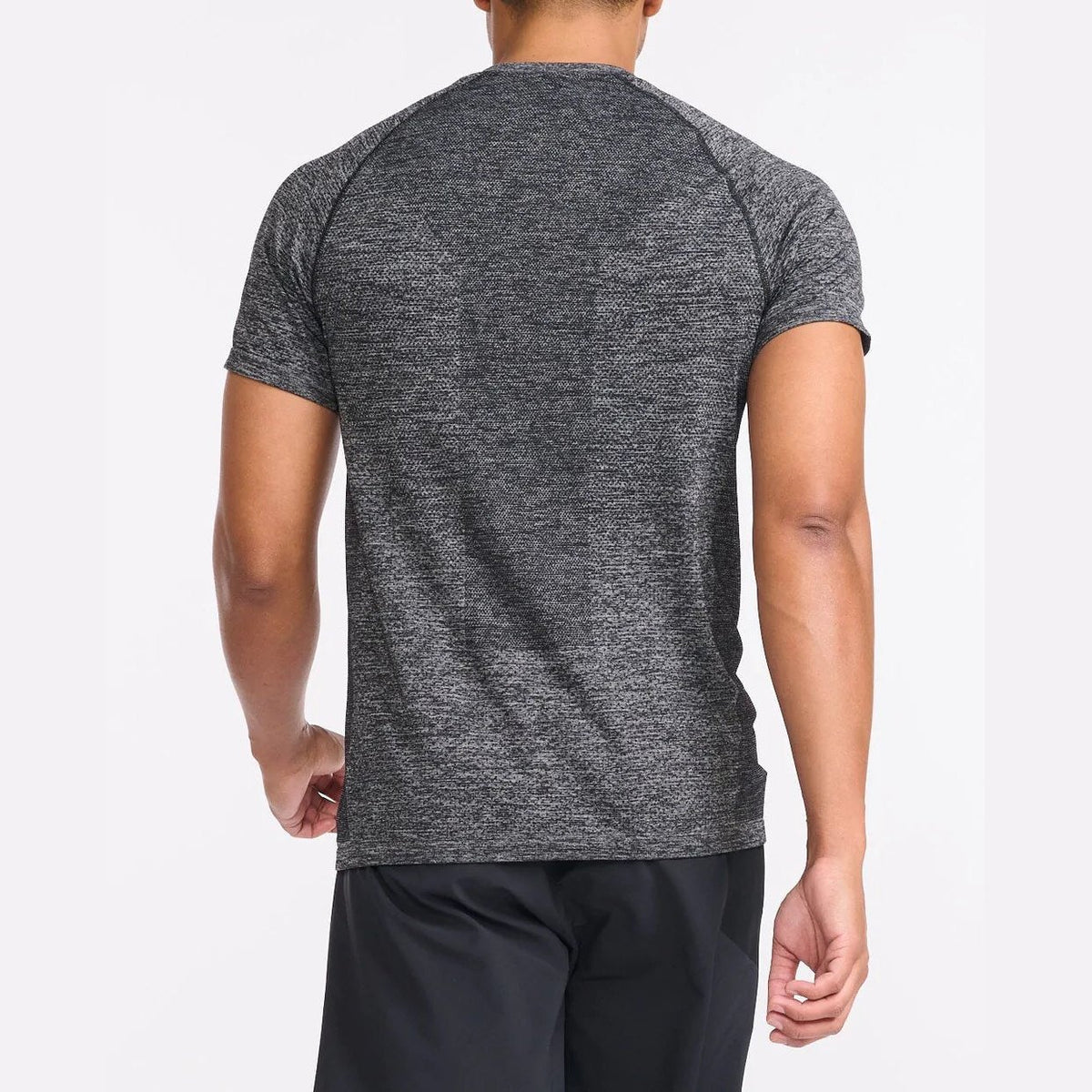 2XU Motion Tech Tee Mens APPAREL - Mens T-Shirts 