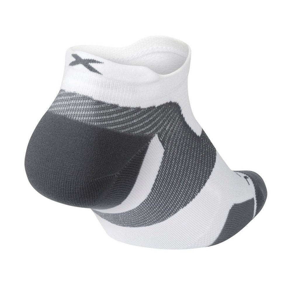 2XU Vectr Light Cushion No Show Socks GEAR - Socks 