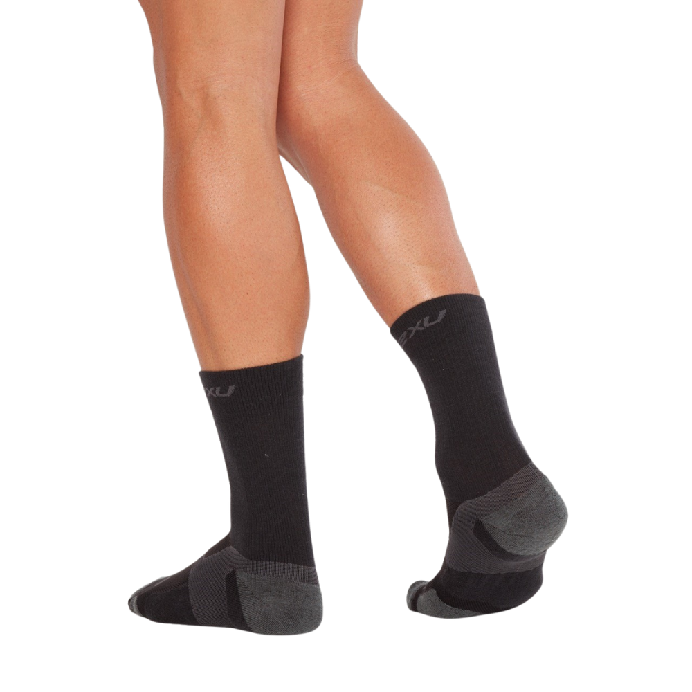 2XU Vectr Merino Light Cushion Crew Sock  BLACK/TITANIUM