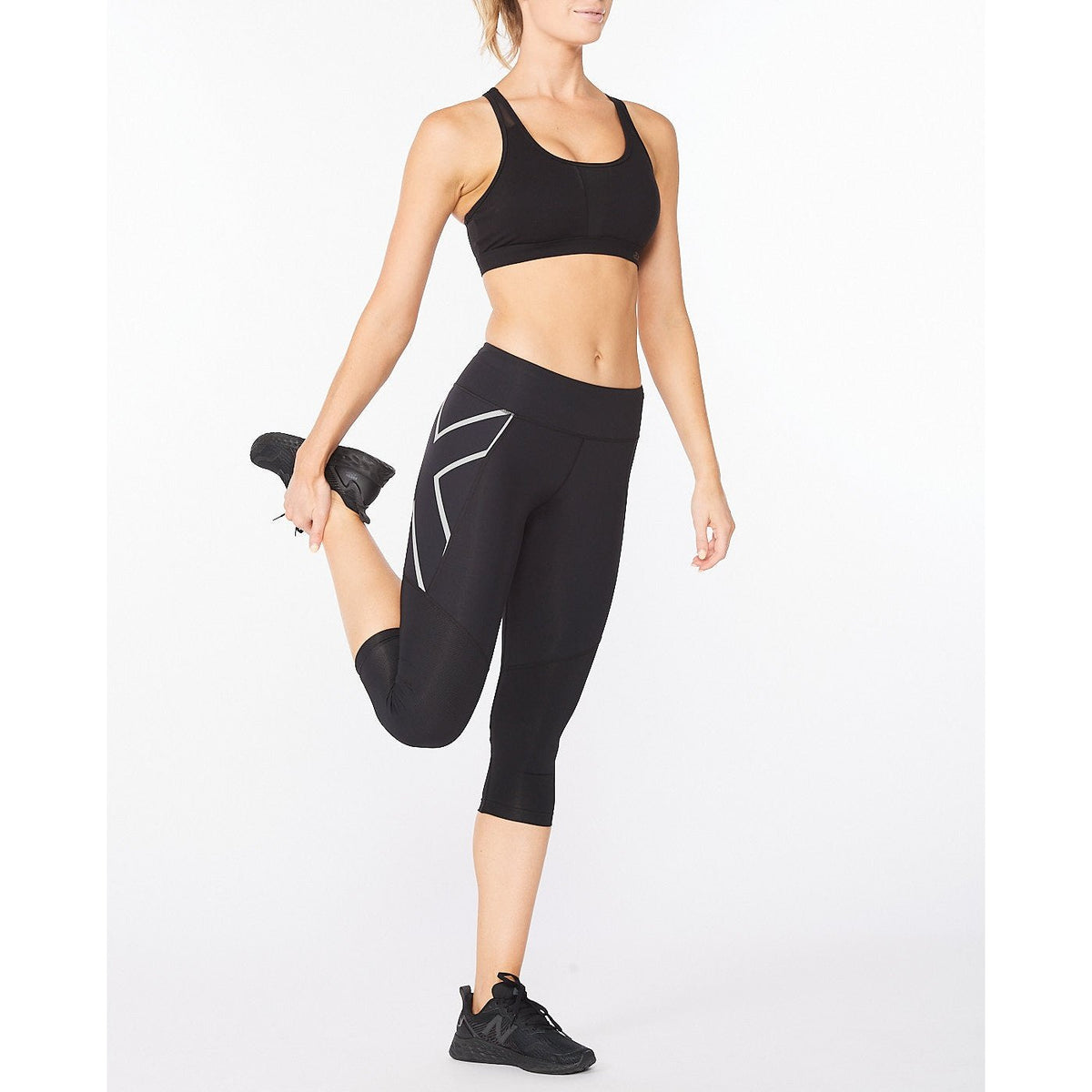 2XU Aero Vent Mid-Rise 3/4 Compression Tights Womens APPAREL - Womens Compression Tights 