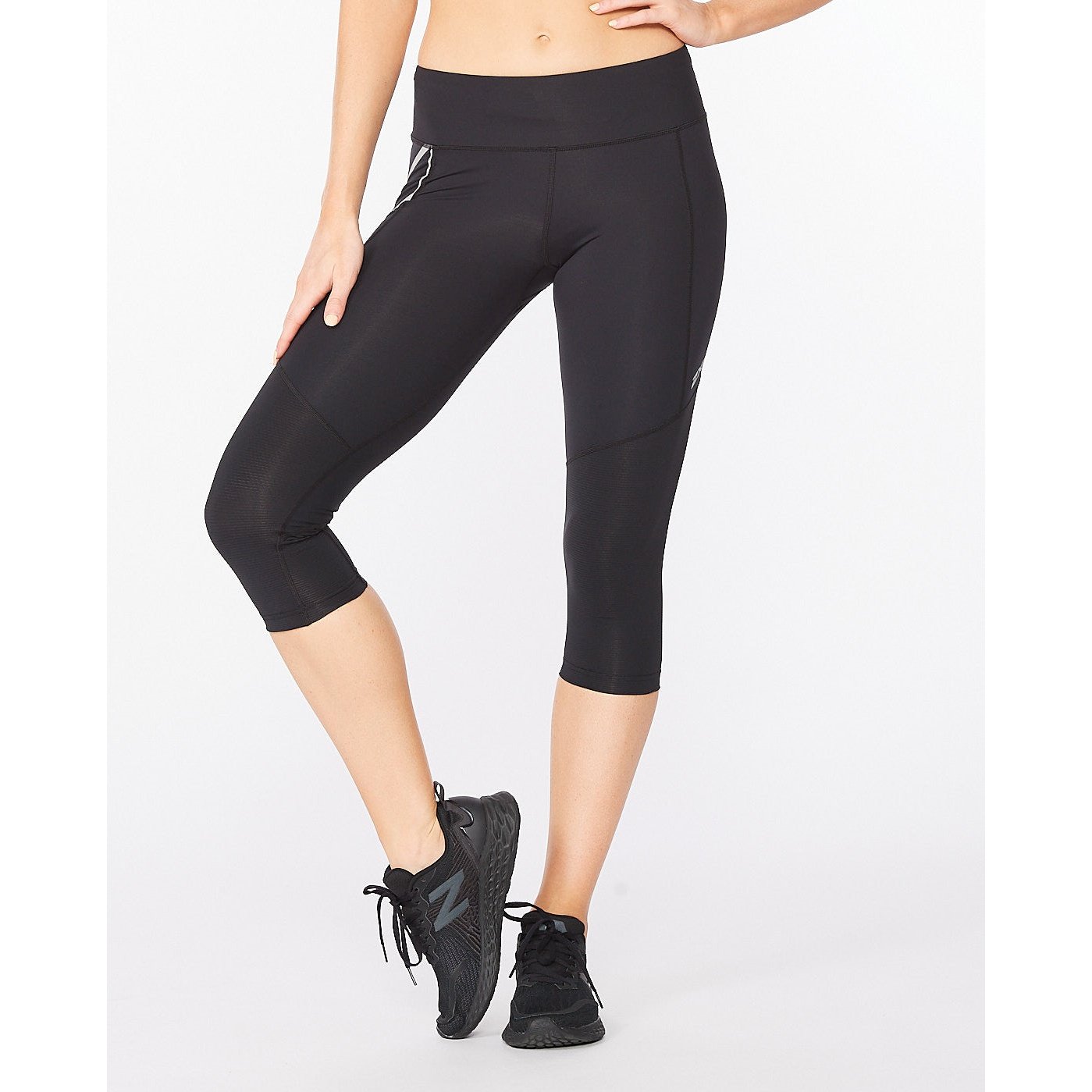 2XU Aero Vent Mid-Rise 3/4 Compression Tights Womens APPAREL - Womens Compression Tights BLACK