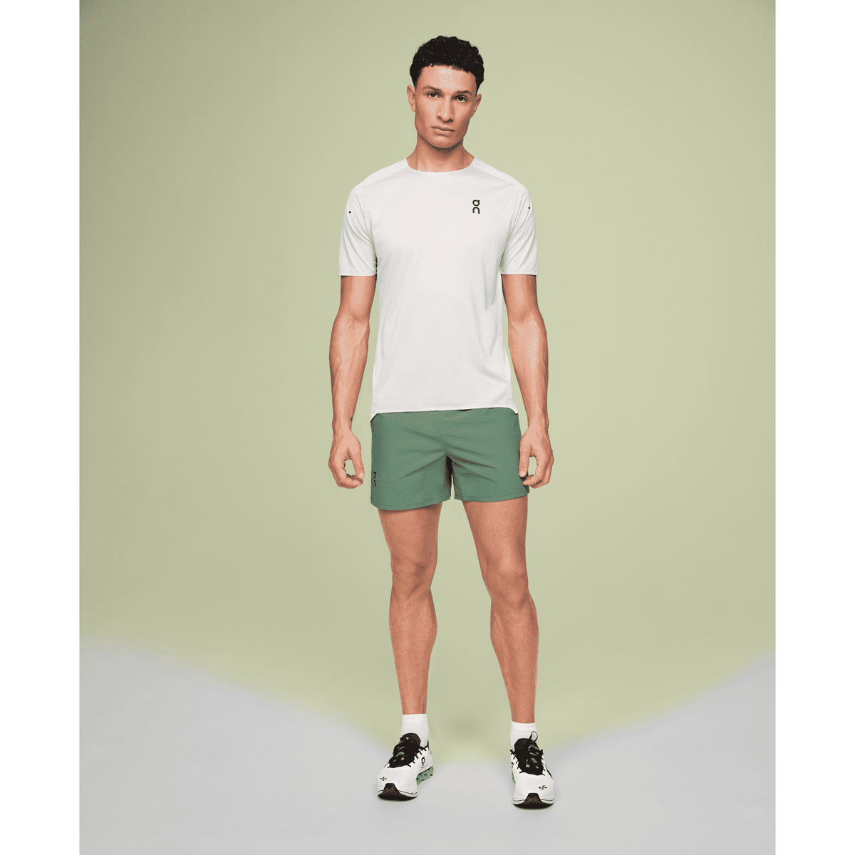 ON Essential Shorts Mens APPAREL - Mens Shorts