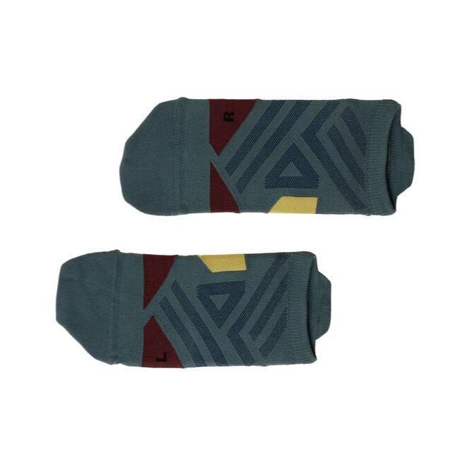 ON Low Sock Mens GEAR - Socks SHADOW/MULBERRY