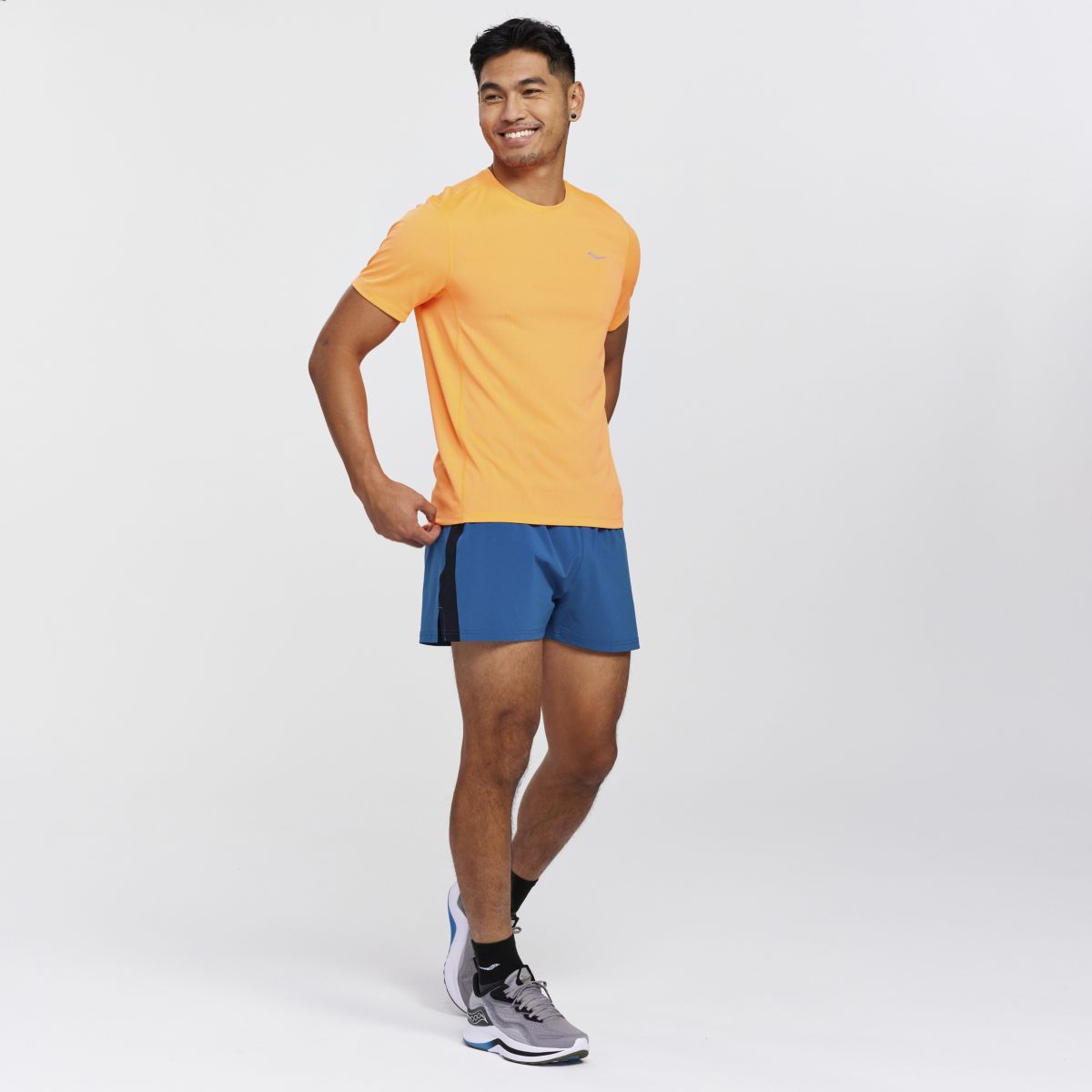 SAUCONY Outpace 3 Inch Short Mens APPAREL - Mens Shorts